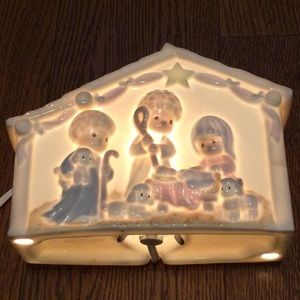 Precious Moments holiday night light